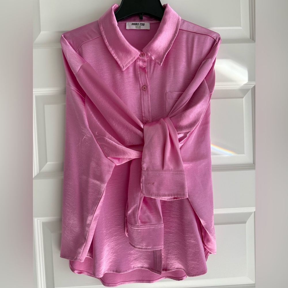 NWOT Double Zero women’s Pink Blouse.
